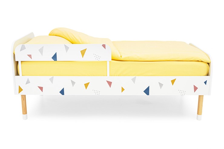 Кровать в детскую Stumpa Классика "Треугольники желтый, синий, розовый" в Челябинске - изображение 5