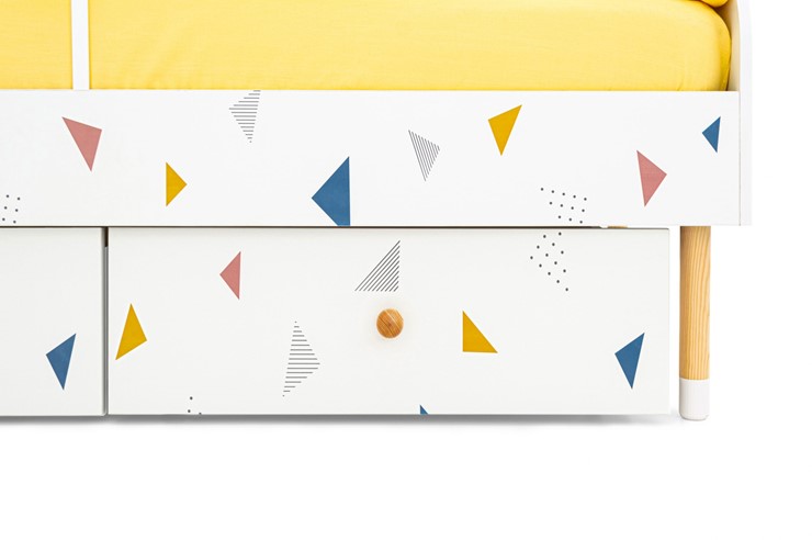 Кровать в детскую Stumpa Классика "Треугольники желтый, синий, розовый" в Челябинске - изображение 6