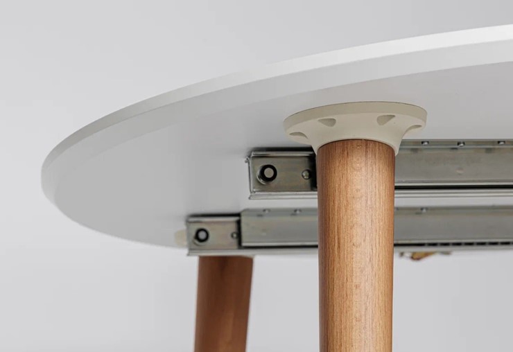 Обеденный круглый раздвижной стол Белая Эмаль д. 100 см МДФ ножки светлый орех в Копейске - изображение 3