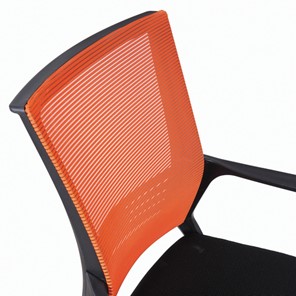 Кресло офисное Brabix Balance MG-320 (с подлокотниками, комбинированное черное/оранжевое) в Челябинске - предосмотр 3