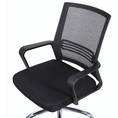 Офисное кресло Brabix Daily MG-317 (с подлокотниками, хром, черное) 531833 в Челябинске - изображение 5