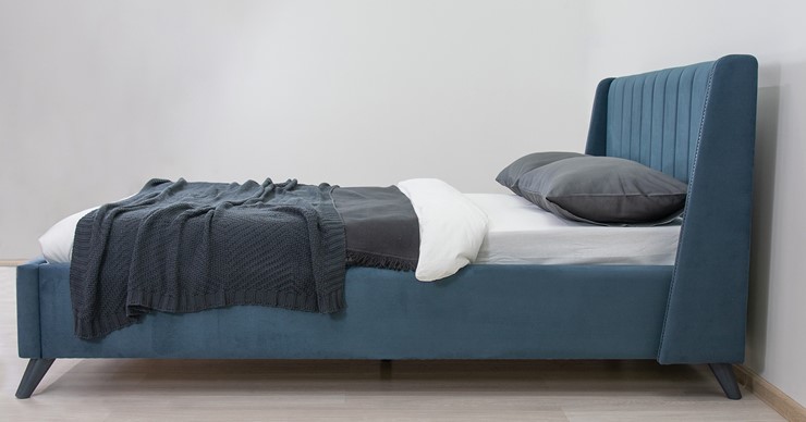 Кровать полуторная Мелисса 140, арт. Тори 83 велюр (серо-синий) + кроватное дно в Челябинске - изображение 6