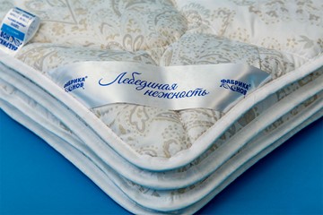 Одеяло всесезонное полутороспальное Лебединая нежность в Магнитогорске - предосмотр 1